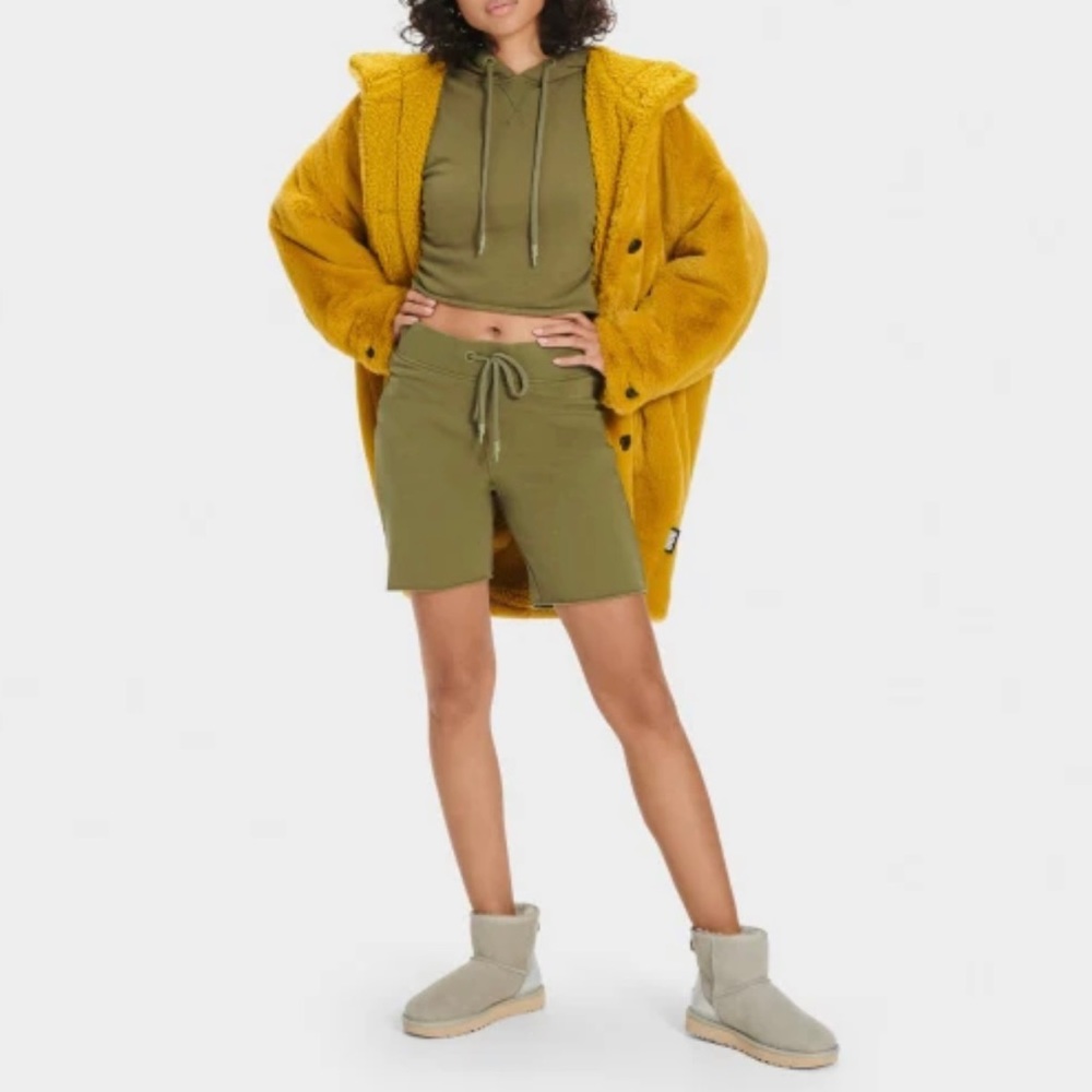 NWT! UGG BIKER SHORTS